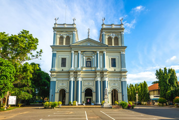 Wall Mural - facade of negombo st mary church in sri lanka