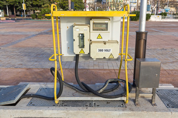 power distribution box