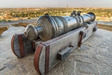 Wall Mural - Ancient cannon in Jaisalmer fort. India