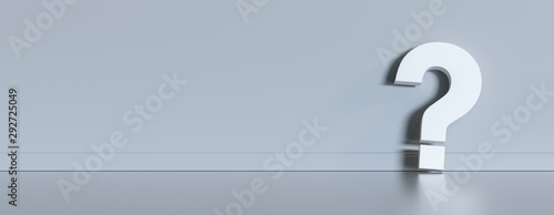 Fotografía Fragezeichen vor grauer Wand mit Textfreiraum