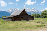 Fototapeta Góry - Mormon Homestead and the Grand Tetons