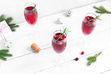 Christmas cranberry mimosa