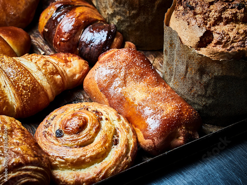 Cuadros en Lienzo French baked pastry, pies, baguettes, croissants
