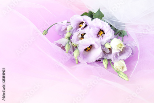 薄紫のトルコキキョウの花束 Foto De Stock Adobe Stock