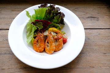 Poster - mango salad with shrimp