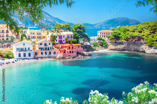 Cuadros en Lienzo Assos village in Kefalonia, Greece