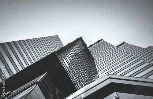 Cuadros en Lienzo Hong Kong Commercial Building Close Up; Black and White style