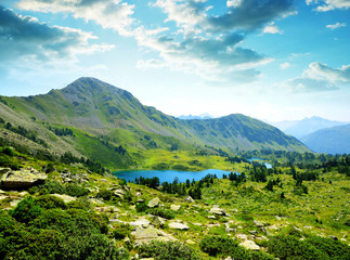 Poster - Beautiful mountain landscape with lake in Neouvielle national nature reserve, French Pyrenees.