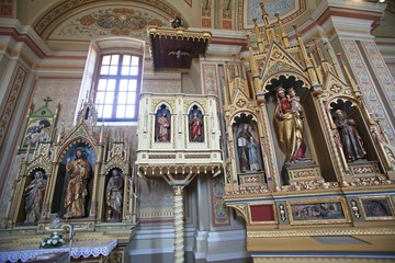 Wall Mural - Pulpit in the church of Saint Matthew in Stitar, Croatia