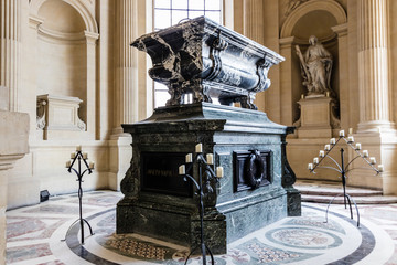 Wall Mural - Joseph Bonaparte's tomb at Dôme des Invalides, Paris