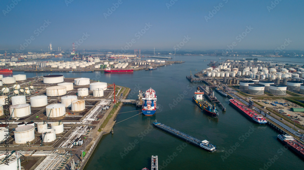 Port of Rotterdam. Botlek. Oil refinery plant from industry zone ...