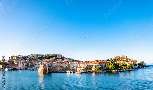 Fotomural harbor of portoferraio at the island elba in italy