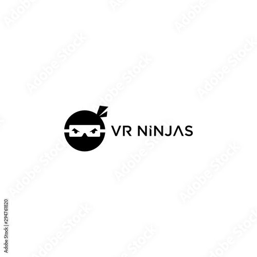 Cuadros en Lienzo logo design virtual reality technology or virtual reality glasses with ninjas
