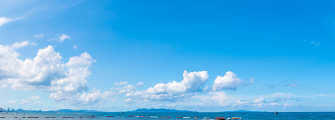 Wall Mural - panorama of sea and sky