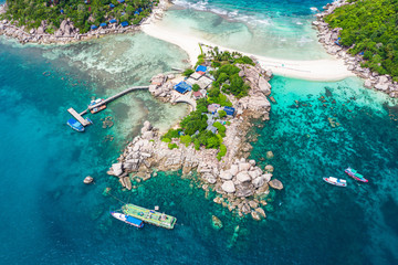 Wall Mural - Amazing in nature, Aerial View Beautiful Koh Nang Yuan island, Koh Nangyuan, Surat Thani, Thailand. 