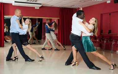 Wall Mural - People practicing samba