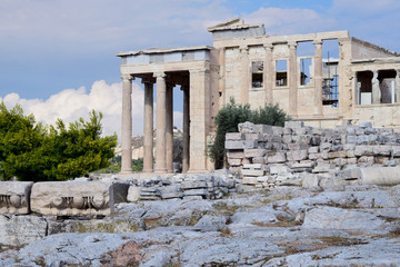  Erechtheion