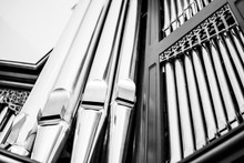 Grayscale Church Organ