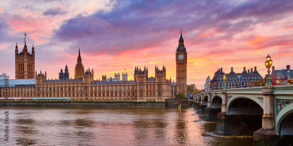 Big Ben and Westminster Bridge at sunset - obrazy, fototapety, plakaty 