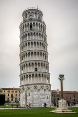 Canvas Print - Beautiful view of Piazza Miracoli, Cathedral, baptistery and leaning tower in Pisa, Tuscany, Italy