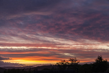 Canvas Print - Allassac (Corrèze, France) - Coucher de soleil nuageux