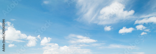Plakat chmury   tropikalna-panorama-nieba-i-chmur