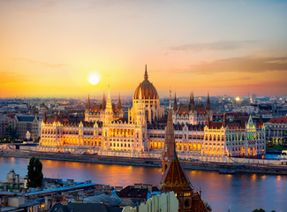 Wall Mural - parliament on riverbank of danube