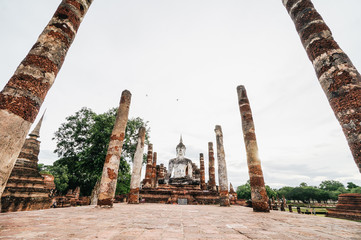 Wall Mural - Buddhist temple ruins Wat Maha That or the Monastery of the Great Relic is