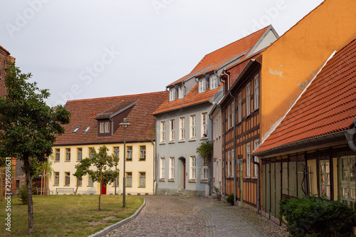 Fotomural The streets of Wolgast with many old houses