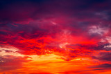 Fototapeta Uliczki - red sky with clouds