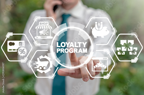 Fotografía Loyalty Program Shopping Earn Points Return Money concept