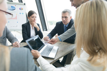 Wall Mural - Business people at office meeting