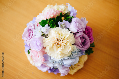 シンプルな丸い花束 Buy This Stock Photo And Explore Similar Images At Adobe Stock Adobe Stock