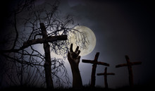 Halloween Concept Ofwooden Cross On Graveyard