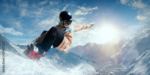 Fototapety Sporty Zimowe  snowboardzista-w-akcji-ekstremalne-sporty-zimowe