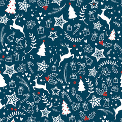 Beautiful christmas doodles seamless pattern - hand drawn and detailed, great for christmas textiles, banners, wrappers, wallpapers - vector surface design