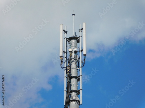 携帯電話基地局 Stock Photo Adobe Stock 携帯電話基地局 Stock Photo Adobe Stock