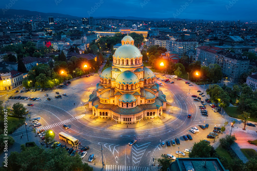 Alexander Nevsky Cathedral in Sofia, Bulgaria, taken in May 2019 - obrazy, fototapety, plakaty 