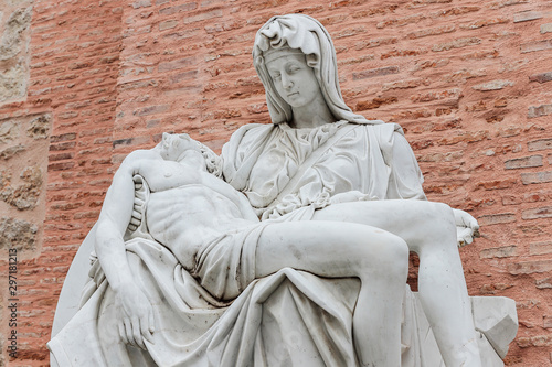 Fotomural Replica of Miguel Angel's famous sculpture the Pieta at Adolfo Suarez park of to