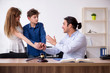© Elnur - Divorcing family trying to divide child custody