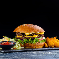 Sticker - Fresh homemade burger with grilled potatoes, served with ketchup sauce