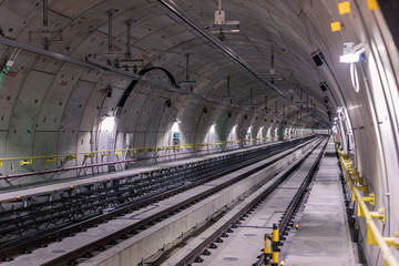 Túnel de transporte ferroviário urbano