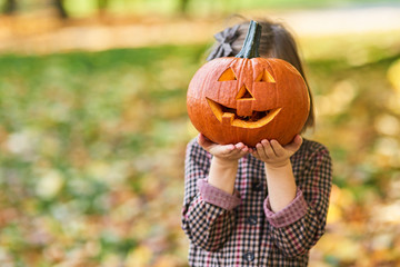 Her pumpkin lantern is very scary