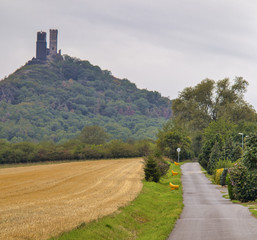 Canvas Print - view of medieval castle Hazmburk (Klapy)