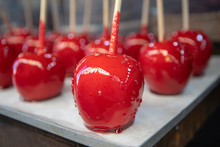 Candy Apple Tray Close-up