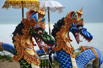 Poster - Colorful Naga or serpent statue fountain in front of Ulun Danu Bratan Temple