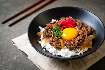 Wall Mural - beef sliced on topped rice (GYUU-DON)
