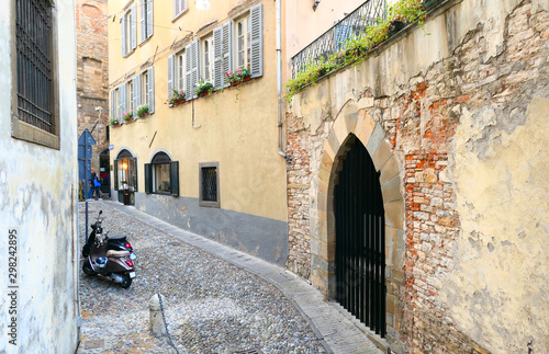 Cuadros en Lienzo Street in Bergamo old town Citta Alta