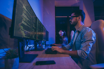 profile photo of it specialist two people guy lady business people night hard-working together sitti