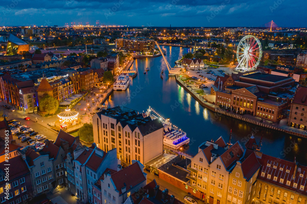 Aerial view on old town in Gdansk by the evening. - obrazy, fototapety, plakaty 
